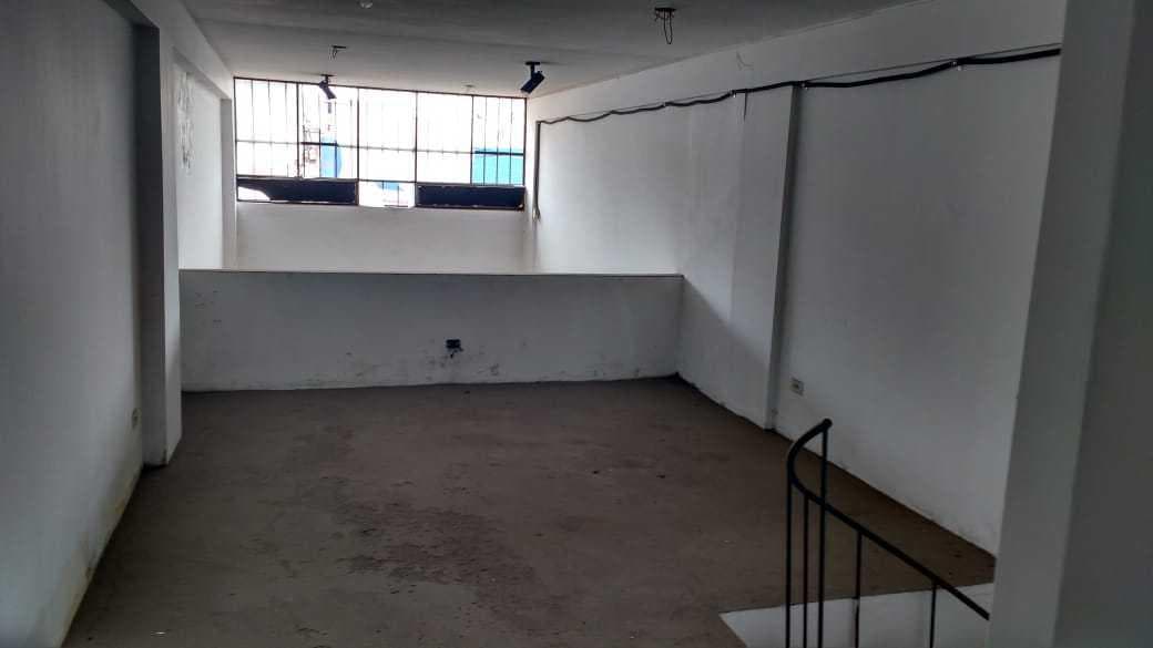 Local - La Victoria - 1