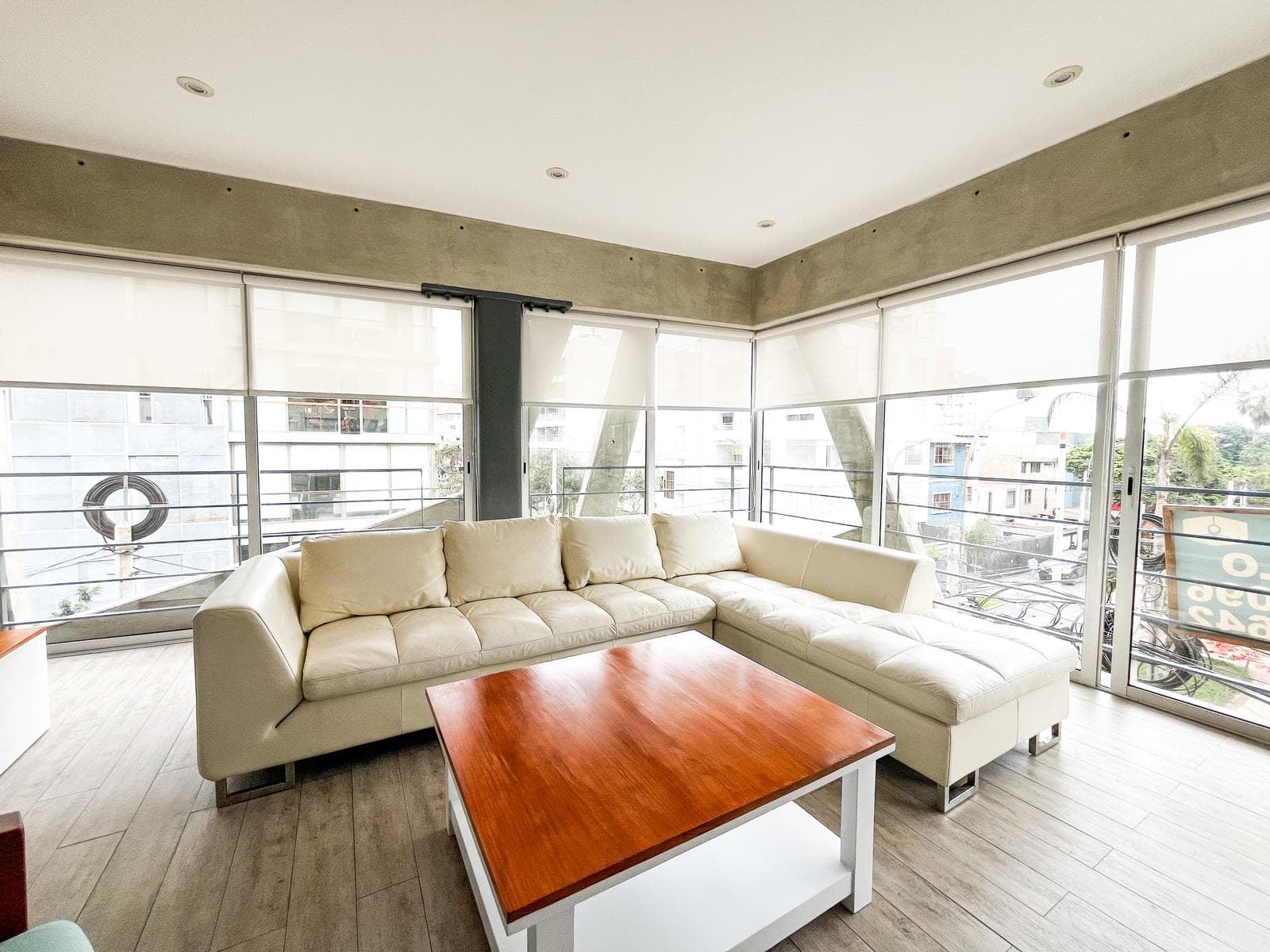 ALQUILER MODERNO LOFT AMOBLADO CERCA AL MALECON CISNEROS - 1