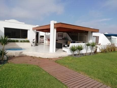 Alquilo o Vendo Casa De Playa en Las Lagunas de Puerto Viejo 1, San Antonio - 1