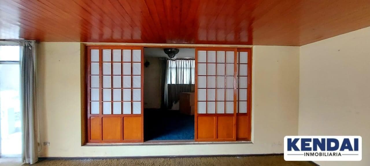 Casa en Venta como Terreno - 1