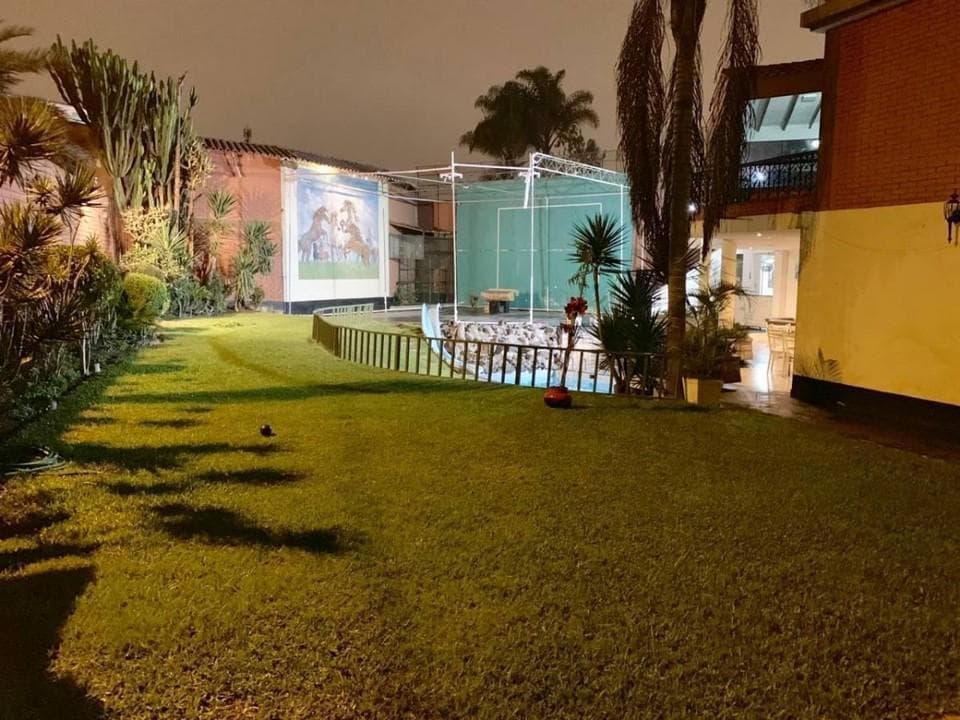 Casa en Camacho Doble Frente, Piscina y Cancha de Frontón! - 1