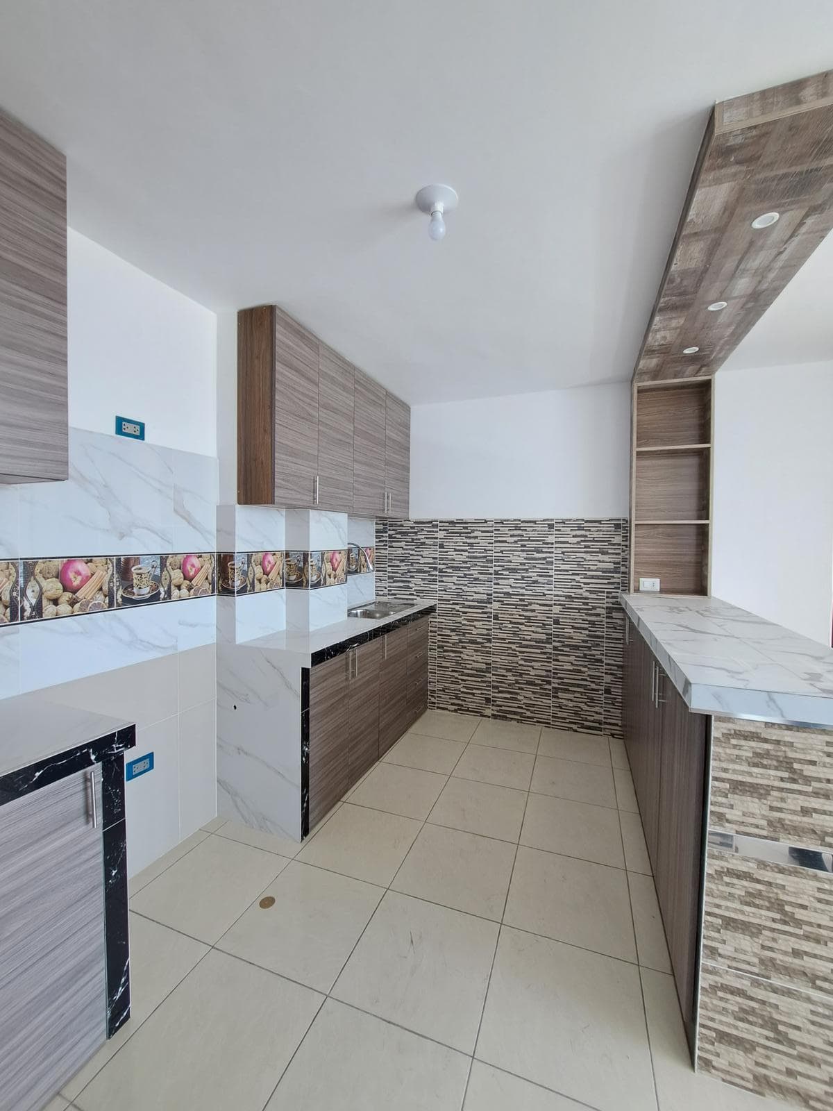 Ultimos departamentos en el TAMBO- Huancayo - altura de Plaza Vea - 2