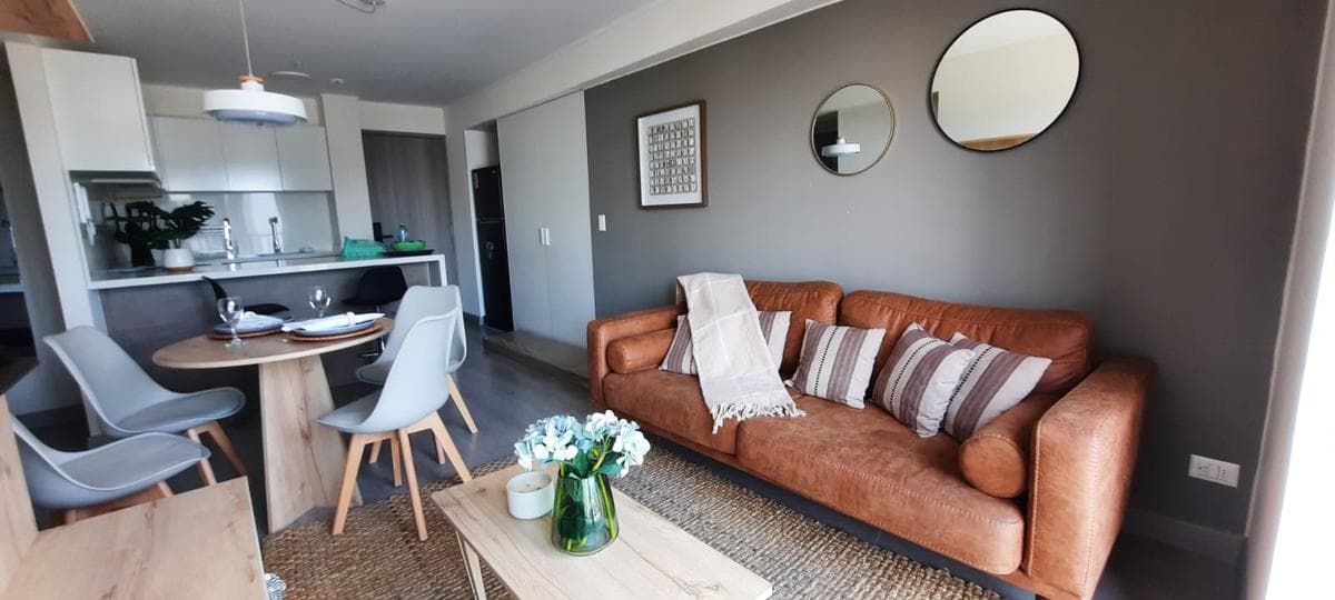 Alquiler de departamento amoblado en el centro financiero de San Isidro - 1