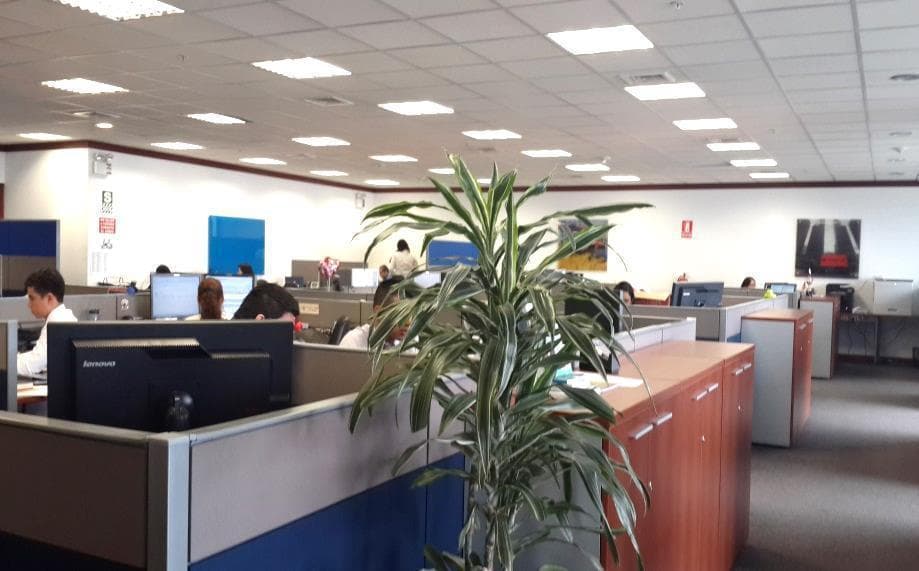 Vendo Oficina Implementada en Edificio en Calle Amador Merino Reyna, San Isidro - 2