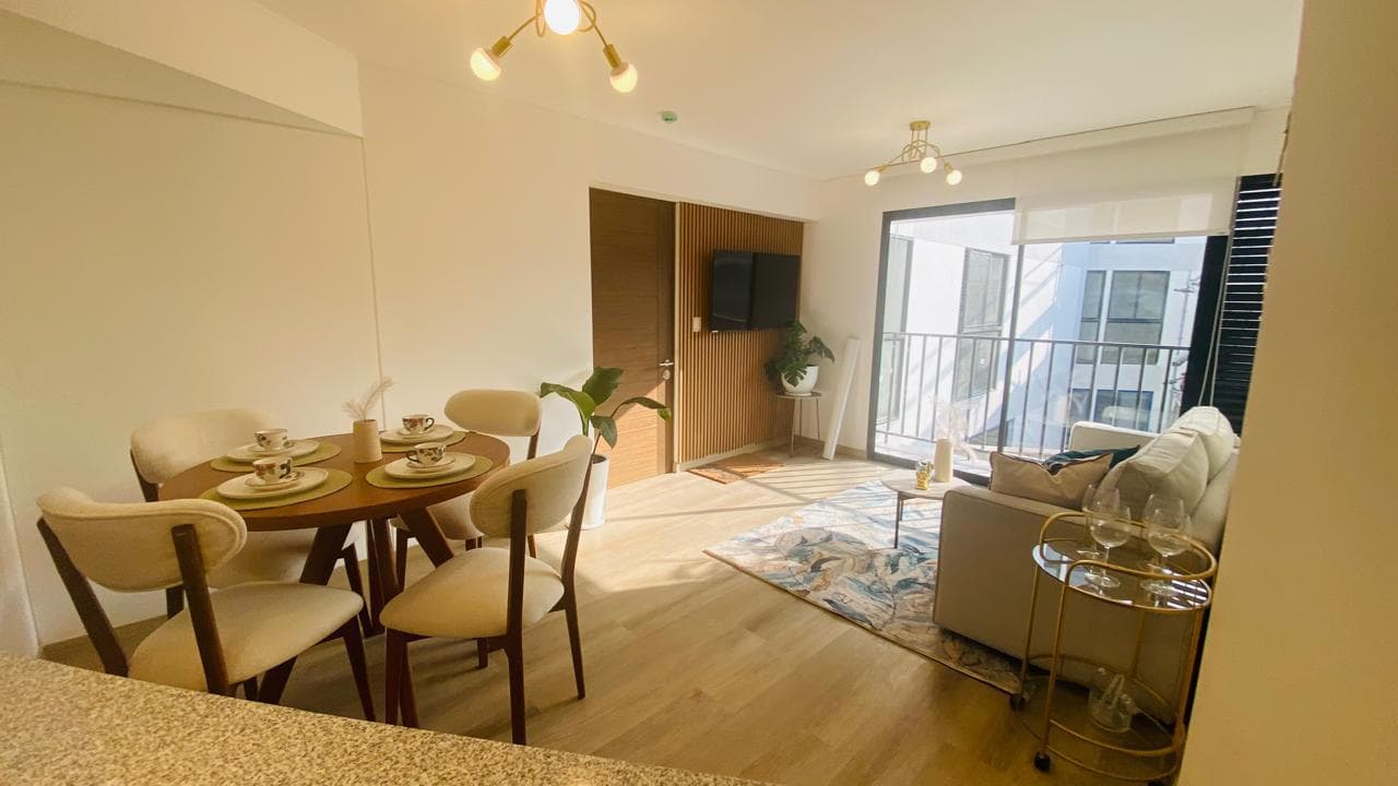 Venta Departamento de 2 dormitorios cerca a la Av. Sucre en Pueblo Libre - 1
