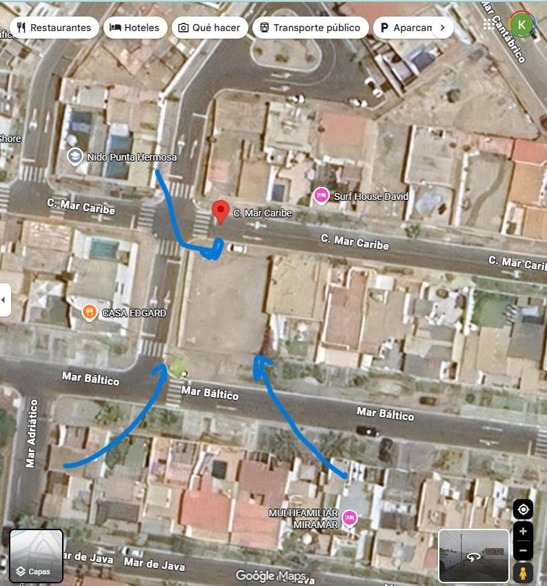 Terreno con 3 frentes en Venta en Punta Hermosa - 1