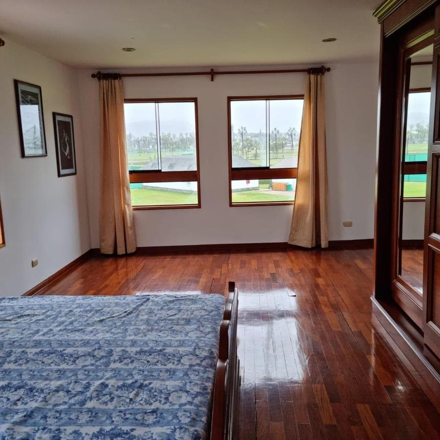 Vendo Linda Casa Frente Golf Pasaje el Pirata 1, Las Brisas de Villa, Chorrillos - 1