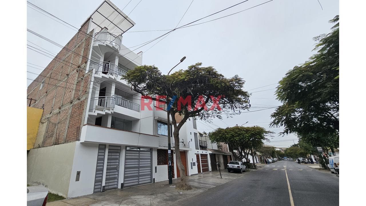 Lindo Departamento En Venta En Surco - 2