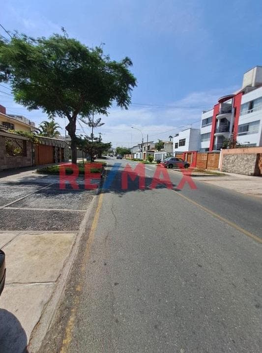 Casa en Venta en San Borja - 1