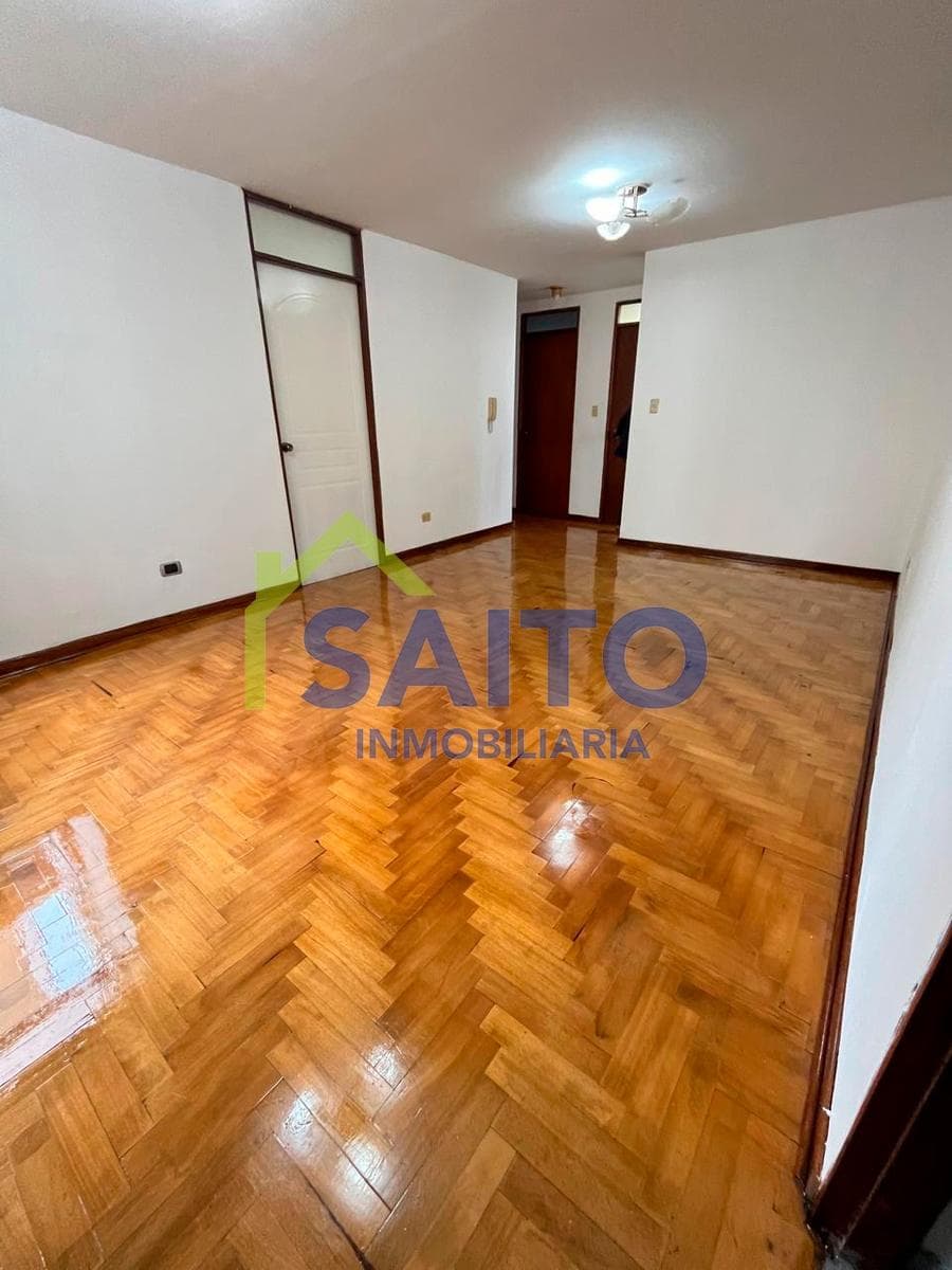 VENDO DEPARTAMENTO EN PISO 2 DE 69M2 EN CONDOMINIO EN CHORRILLOS - 1