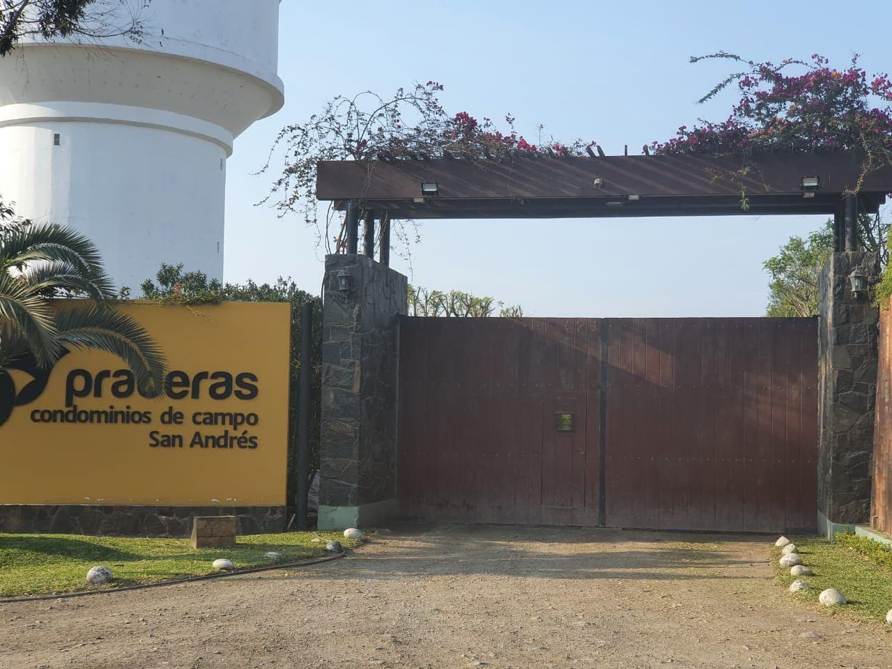 Venta de Terreno de Campo 2,231 m2 en Condominio Praderas San Andres Mala Cañete km 75.5 Pan. Sur - 2