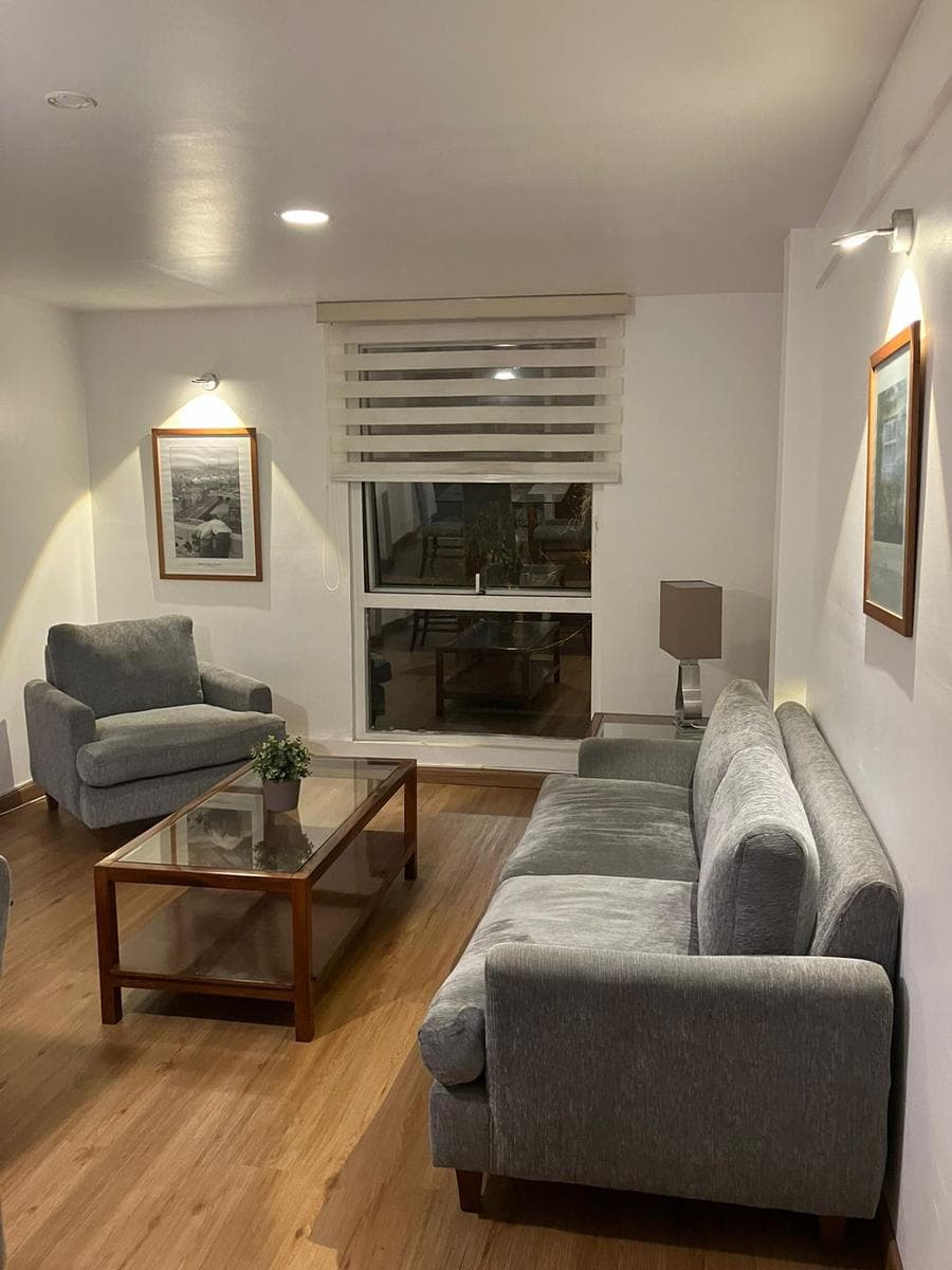 Departamento en Los Naranjos - 2