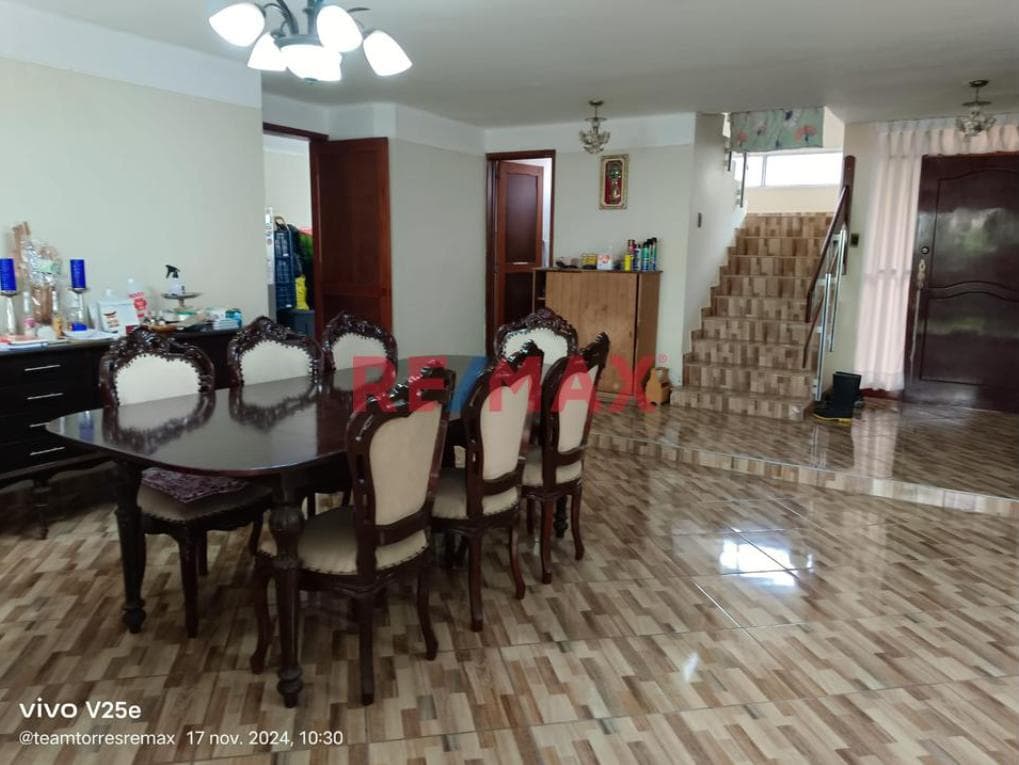 Se Vende Casa En Urbanización San Borja - 2