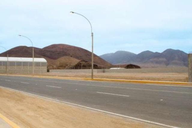 ALQUILER TERRENO COMERCIAL / INDUSTRIAL EN PUCUSANA - 2