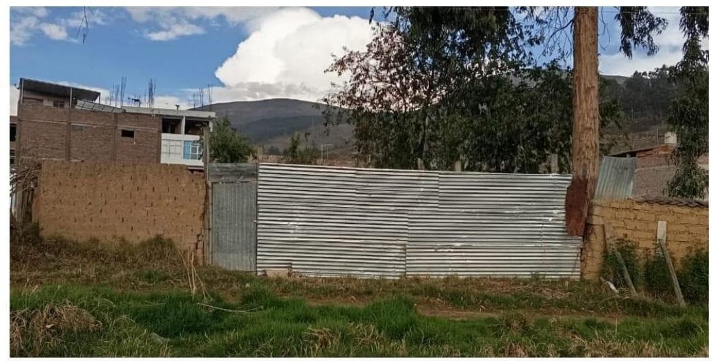 Terreno de 239 m2 cerca a la Univ Upla. - 1