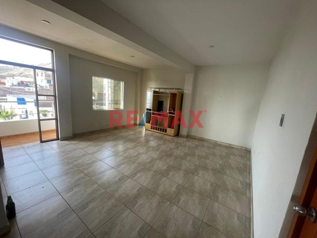 Inversionistas Aprovechen Esta Ocasión Se Vende Casa Hotel Miraflores - 1