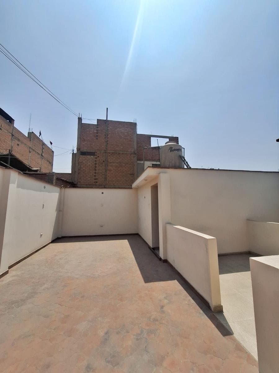 Casa en Carabayllo - 2