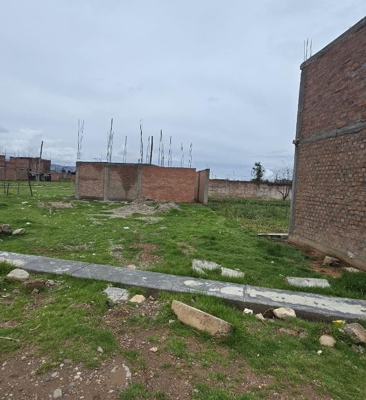 Terreno urbano de 104 m2 Jr. Cordova - Pilcomayo - 2