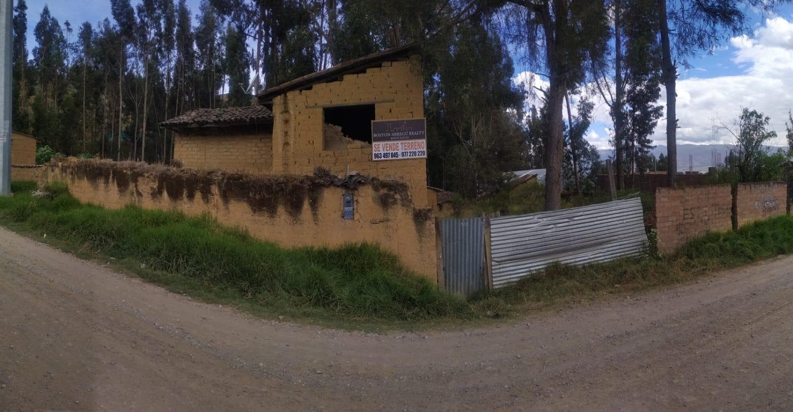 Terreno 1216 m2 Av. Alfonso Ugarte cerca al Cementerio Esperanza Eterna - Palian - 1