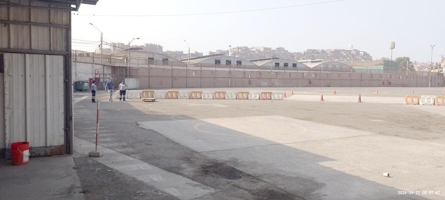 Local Industrial en alquiler - San Martin de Porres - 1