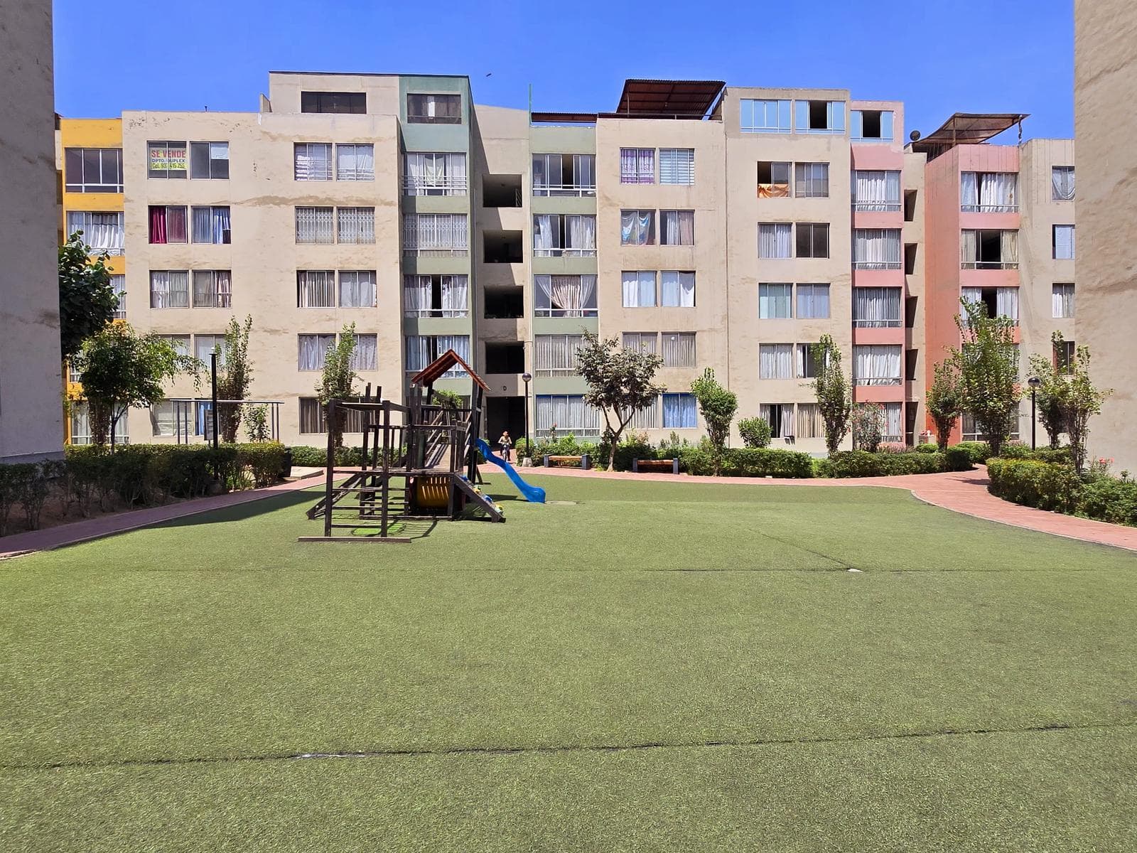 Departamento 03 habitaciones en 2do piso - Santa Clara - 1