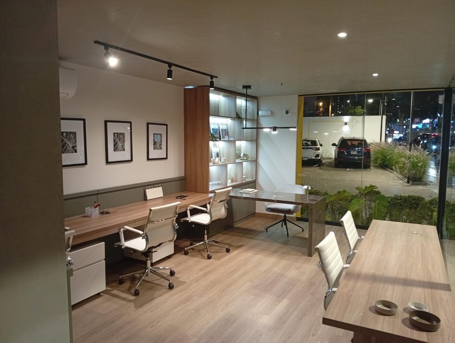 VENTA OFICINA EN CENTRO EMPRESARIAL SAN ISIDRO - OF X05 (609-614-105 FABI) - 1