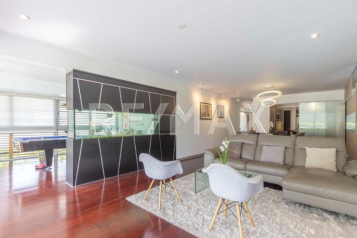 Vendo Espectacular Departamento En Surco – Frente Al Golf Los Inkas - 1