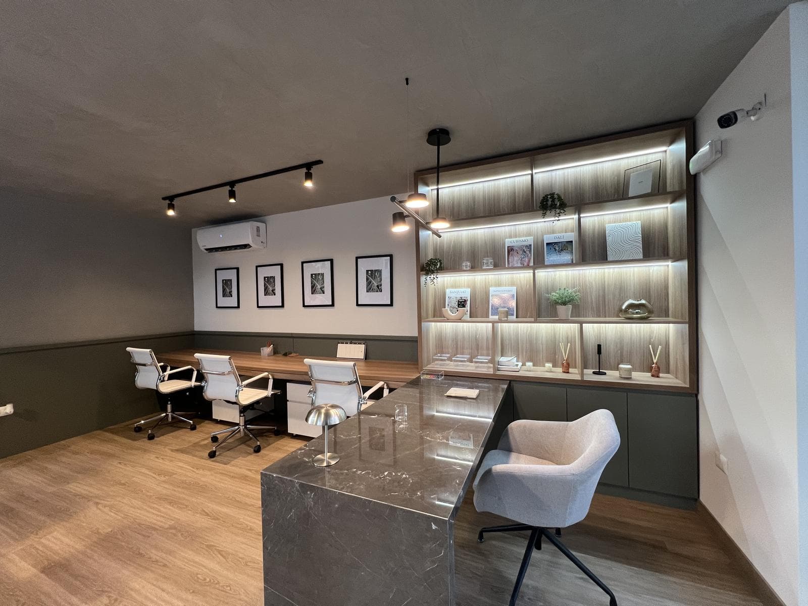 Oficina en venta en San Isidro de 27 m2 - 1