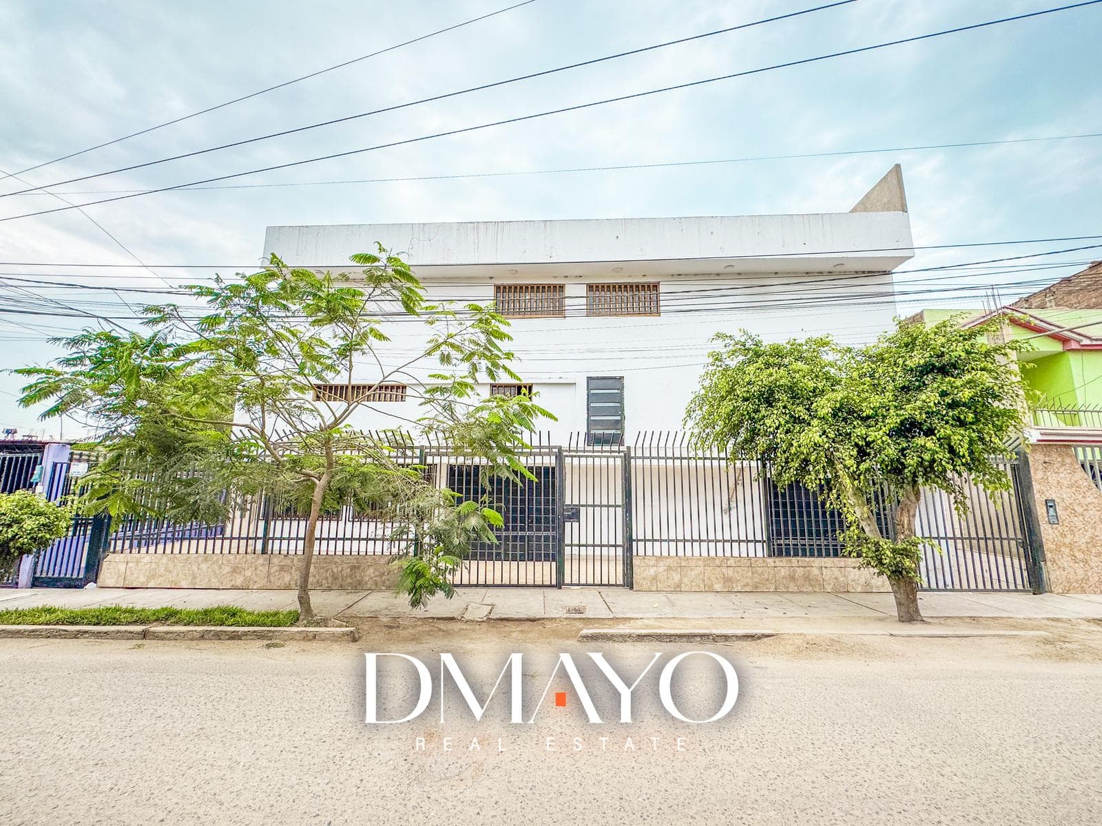 Local comercial para centro educativo en alquiler en trujillo gran oportunidad de inversión - 1