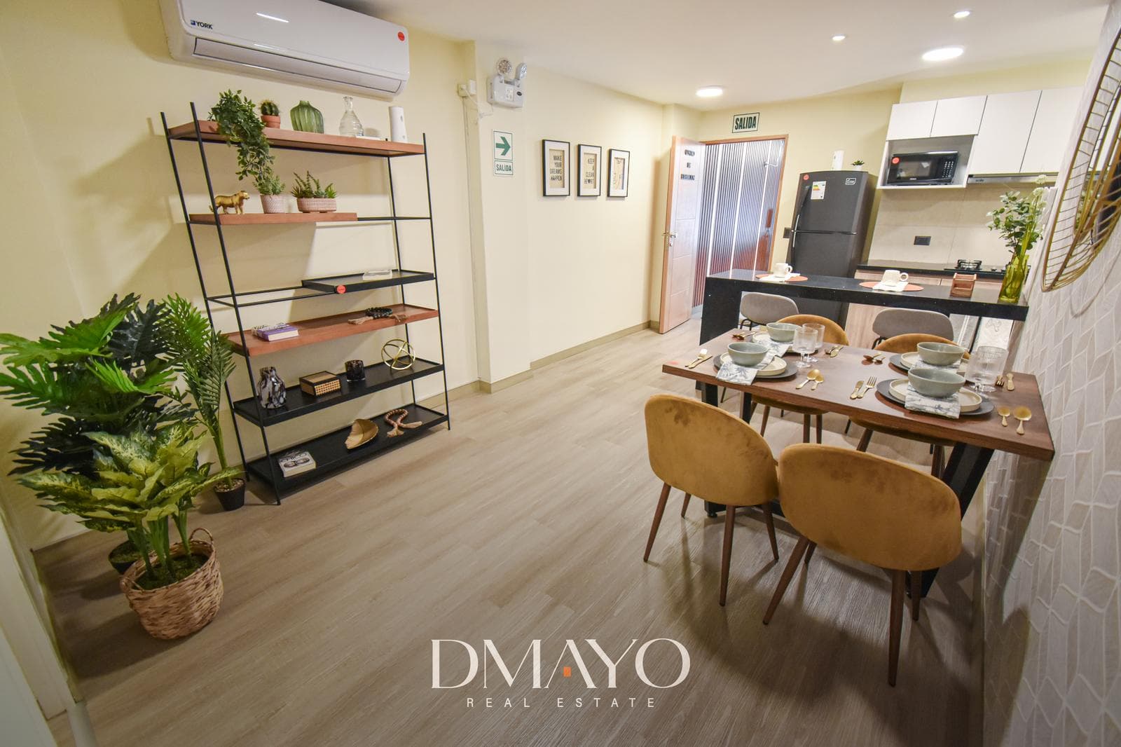 Venta de departamento de 2 dormitorios en Pueblo Libre - 1