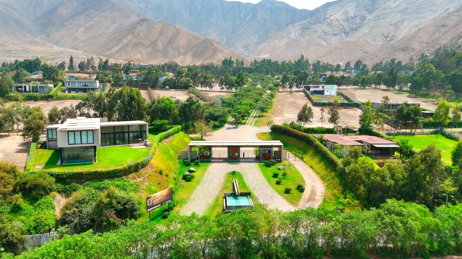 Venta De Terreno 1,020 M2 En Condominio Rio Del Sol, Cieneguilla - 1