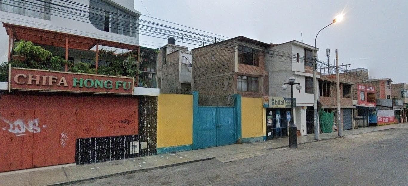 Local comercial en Chorrillos al costado de estacion Matellini - 1