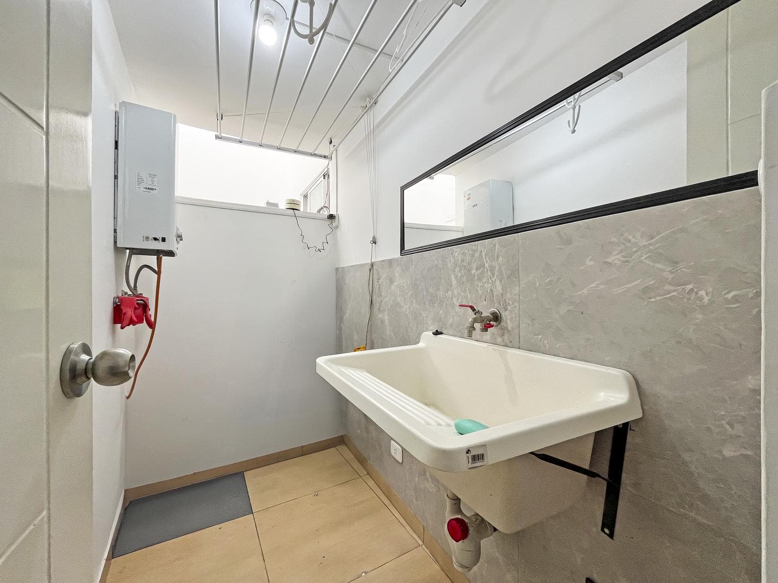 ALQUILO HABITACIÓN AMOBLADA EN MAGDELANA DEL MAR - Ideal para Persona Sola - 1