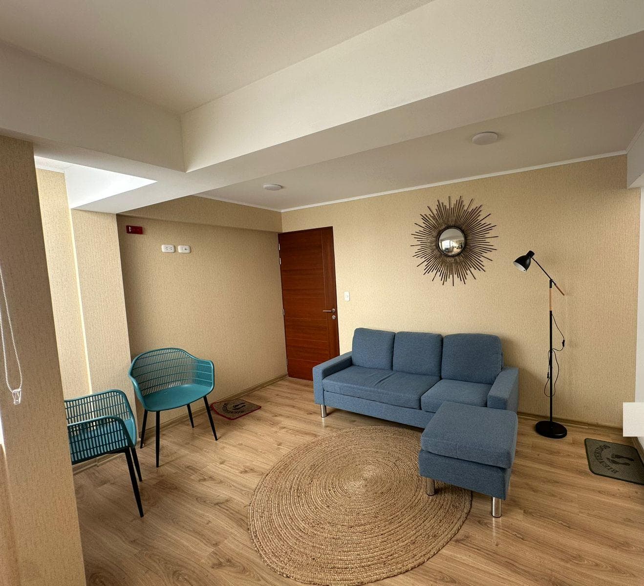 DEPARTAMENTO EN VENTA DE 2 DORMITORIOS CON TERRAZA, SAN MIGUEL - 1