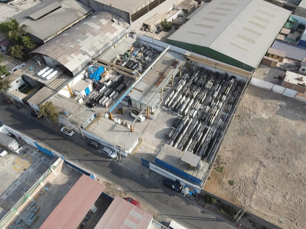 (I-2) OPORTUNIDAD INDUSTRIAL EN URB. LA VILLA CHORRILLOS - 1