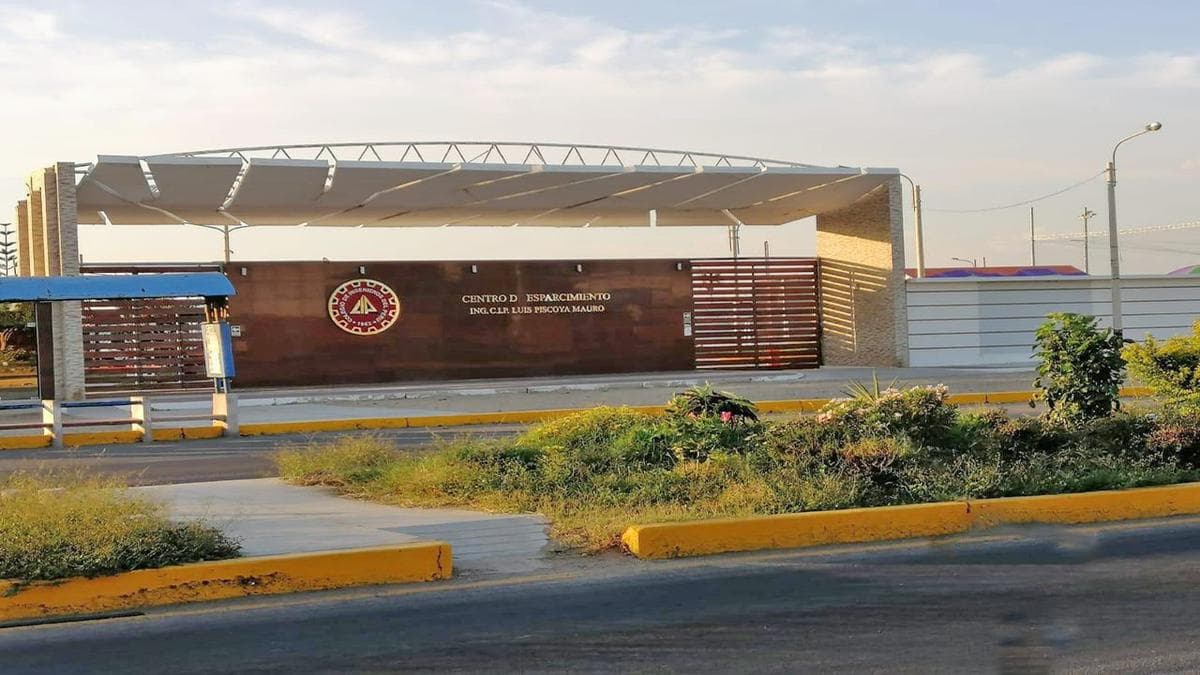 Venta de Dos Terrenos Residenciales contiguos en Urb. Vista Florida, Pimentel, Chiclayo - 00798 - 2