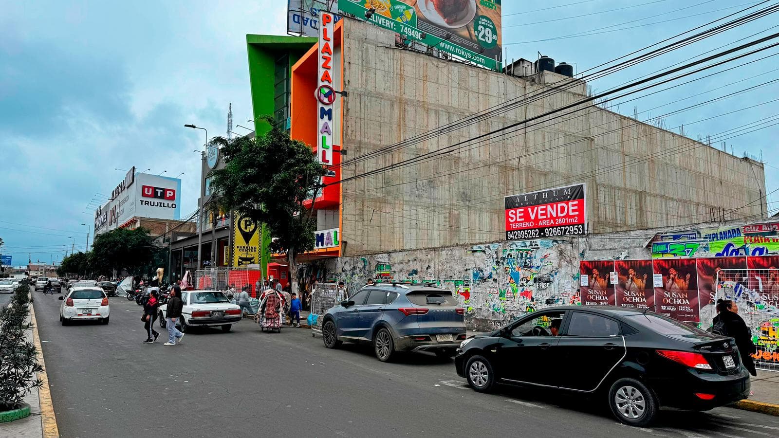 Terreno Comercial en Venta - 1