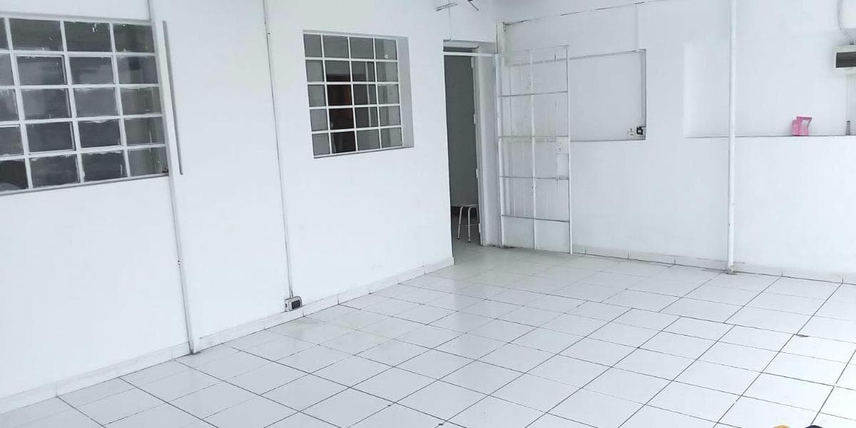 Local - La Victoria - 1