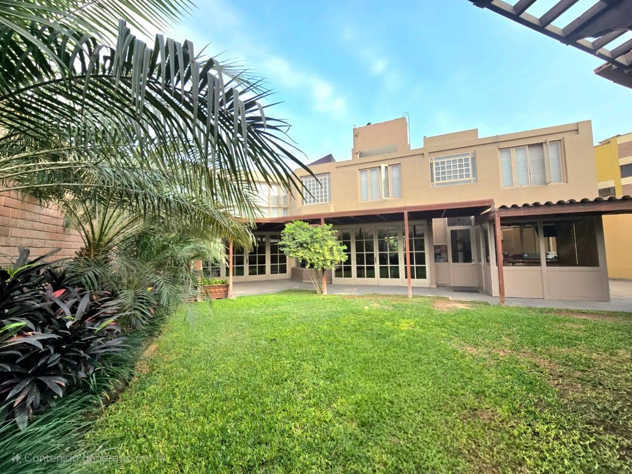 Se Vende Linda Residencia En El Remanso La Molina - 1