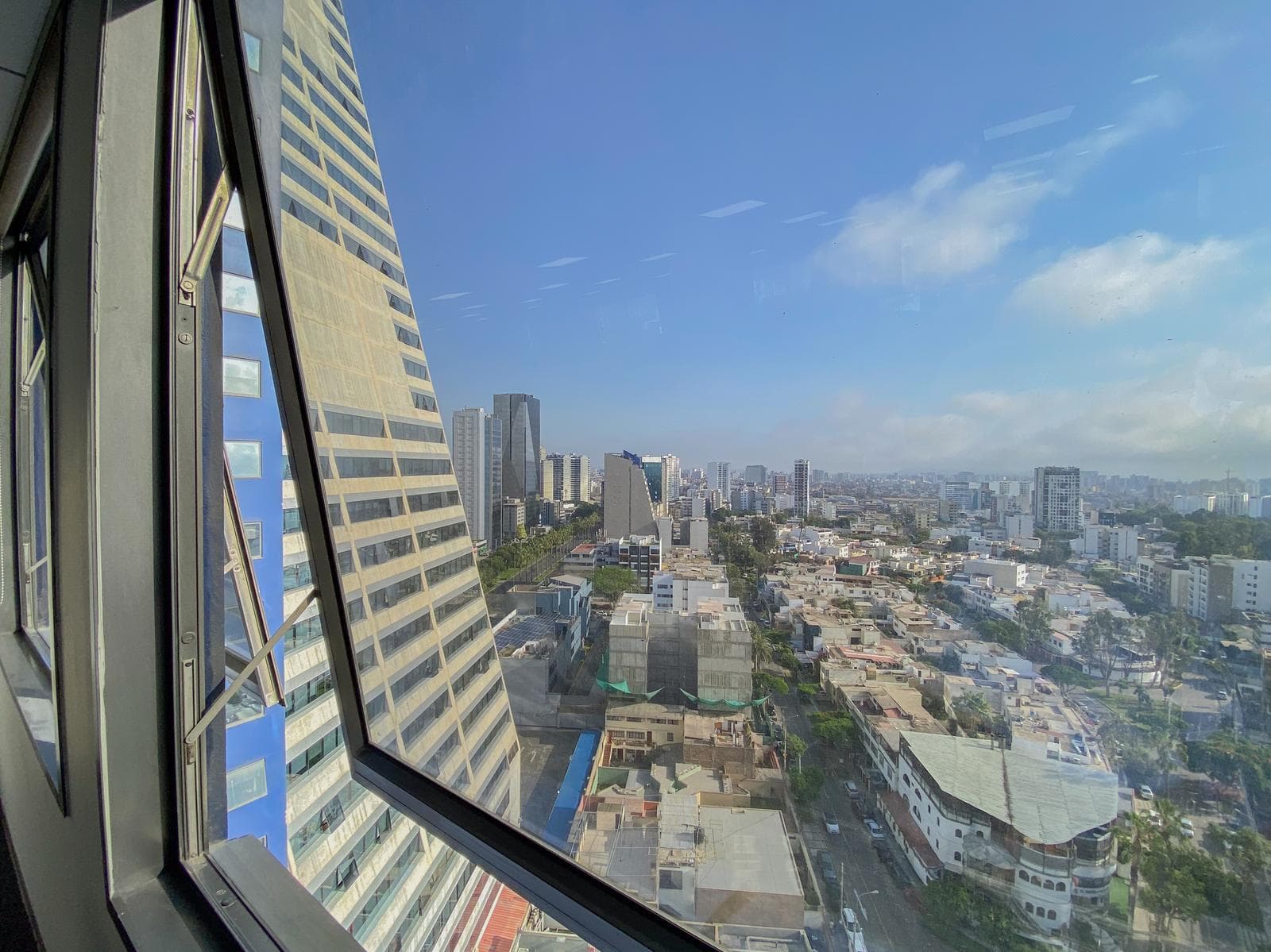 OFICINA IMPLEMENTADA - ALQUILER - CENTRO FINANCIERO - 1