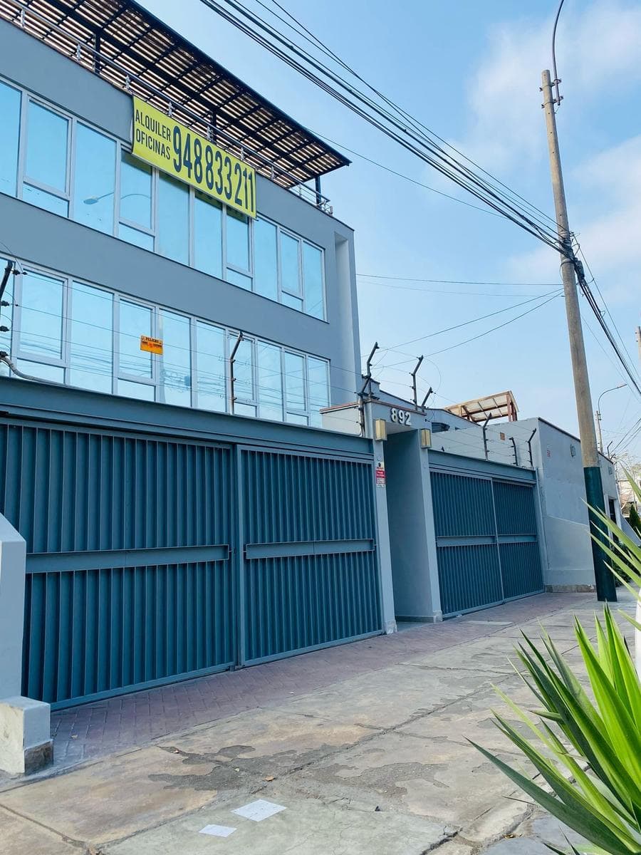 Se Alquila Oficina en La Molina - 1