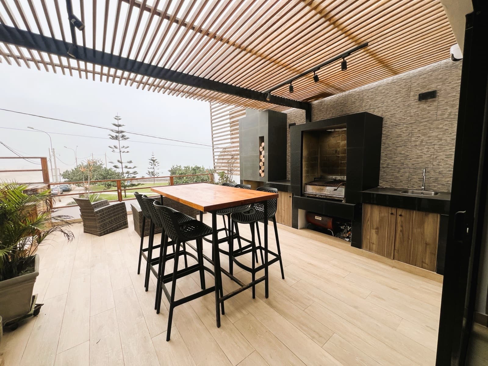 ¡Vendo Linda Casa De Playa En Playa El Silencio, Punta Hermosa - 1