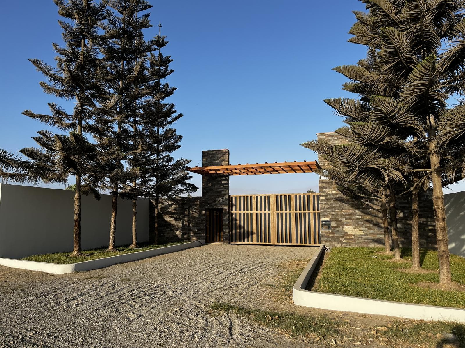 Venta de Terrenos con título y servicios desde $70/m² – Condominio privado en Chincha - 2