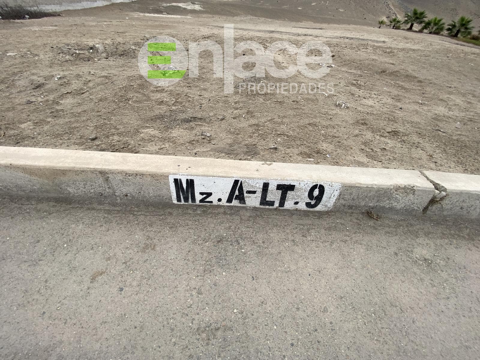 Terreno en Venta i2 en Centro Industrial La Chutana en Chilca - 1