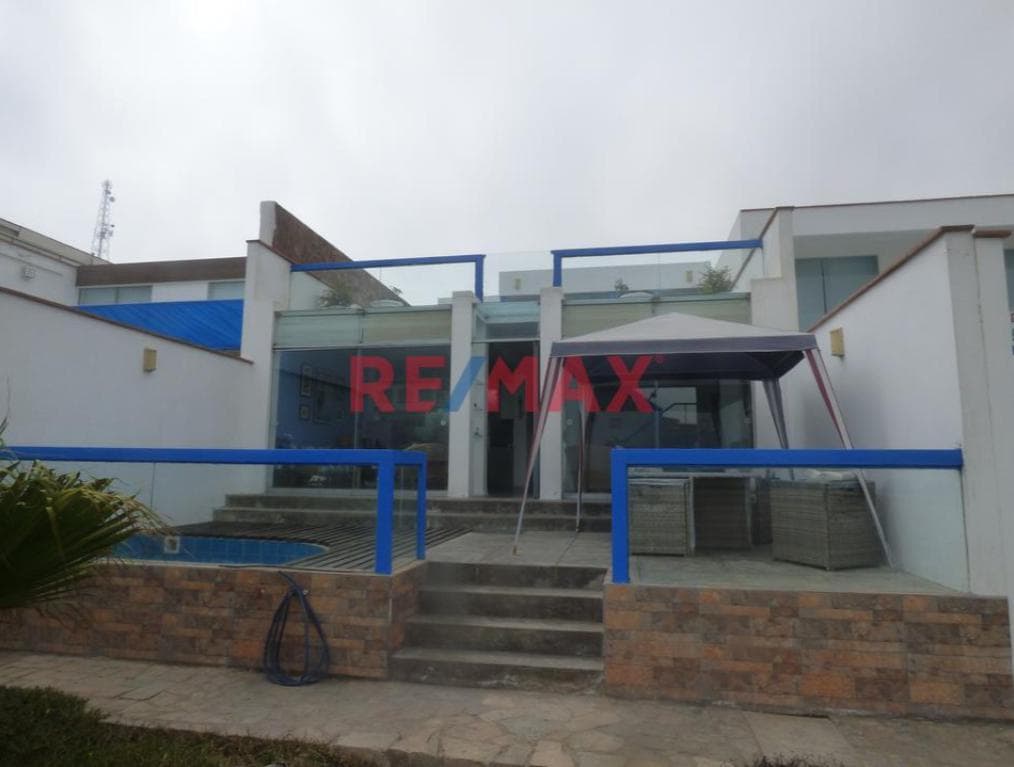 Casa De Playa Hermosa En Cerro Azul - Super Precio - 1