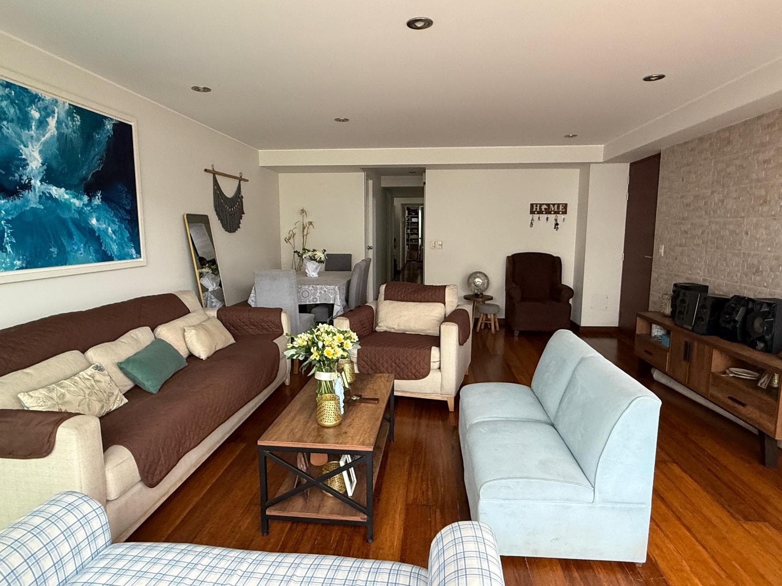 Venta de moderno departamento 3 dormitorios - 2