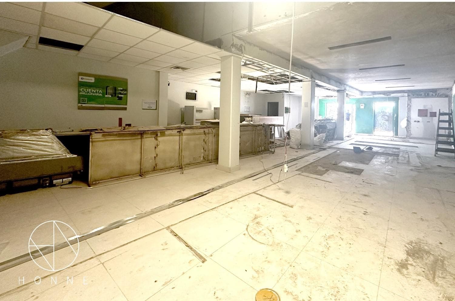 Local en Villa María del Triunfo - 1