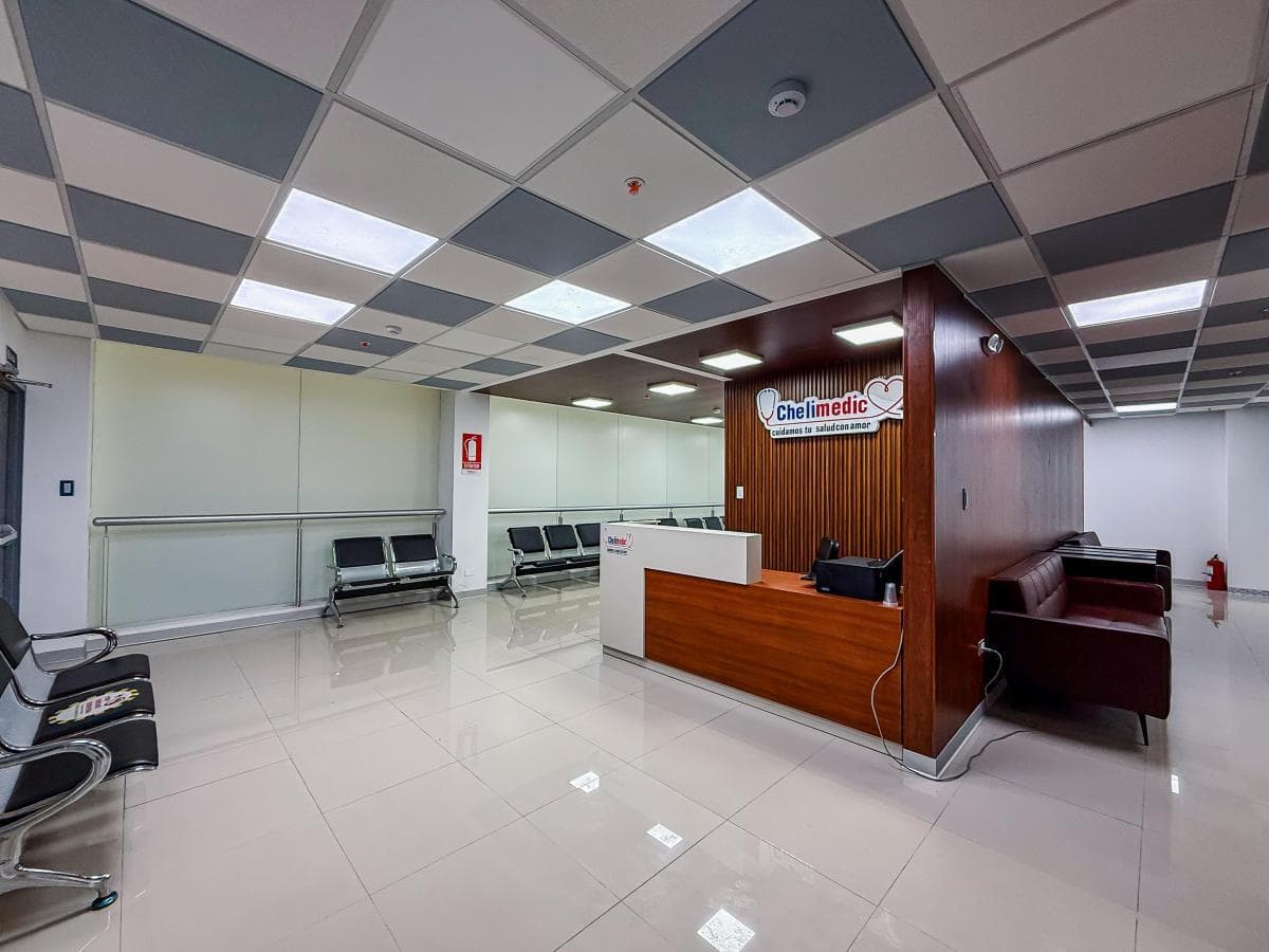 ¡Oportunidad Única de Inversión! Oficina de 460 m² en Chorrillos Id: 3 8 4 0 2 - 1