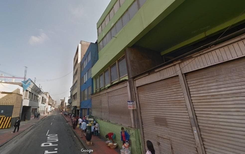 VENTA DE ALMACEN/OFICINA A MEDIA CUADRA DE AV ABANCAY ID: 3 0 4 6 6 - 1
