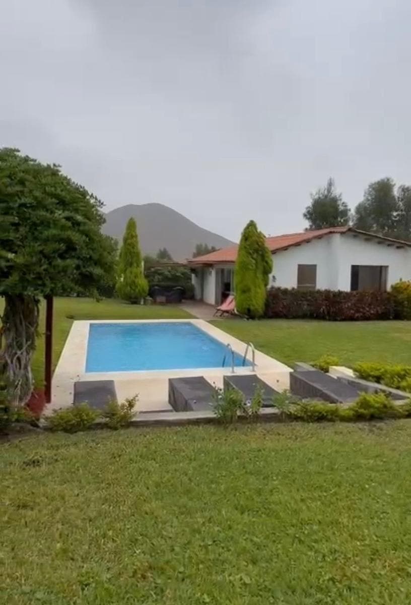 CASA DE CAMPO VENTA FUNDO SAN ANDRÉS CAÑETE, PISCINA, JARDÍN, AT.2031 M2. - 2